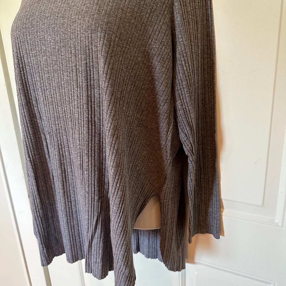ASOS Long Sleeve Ribbed Tee - Picture 4 of 5